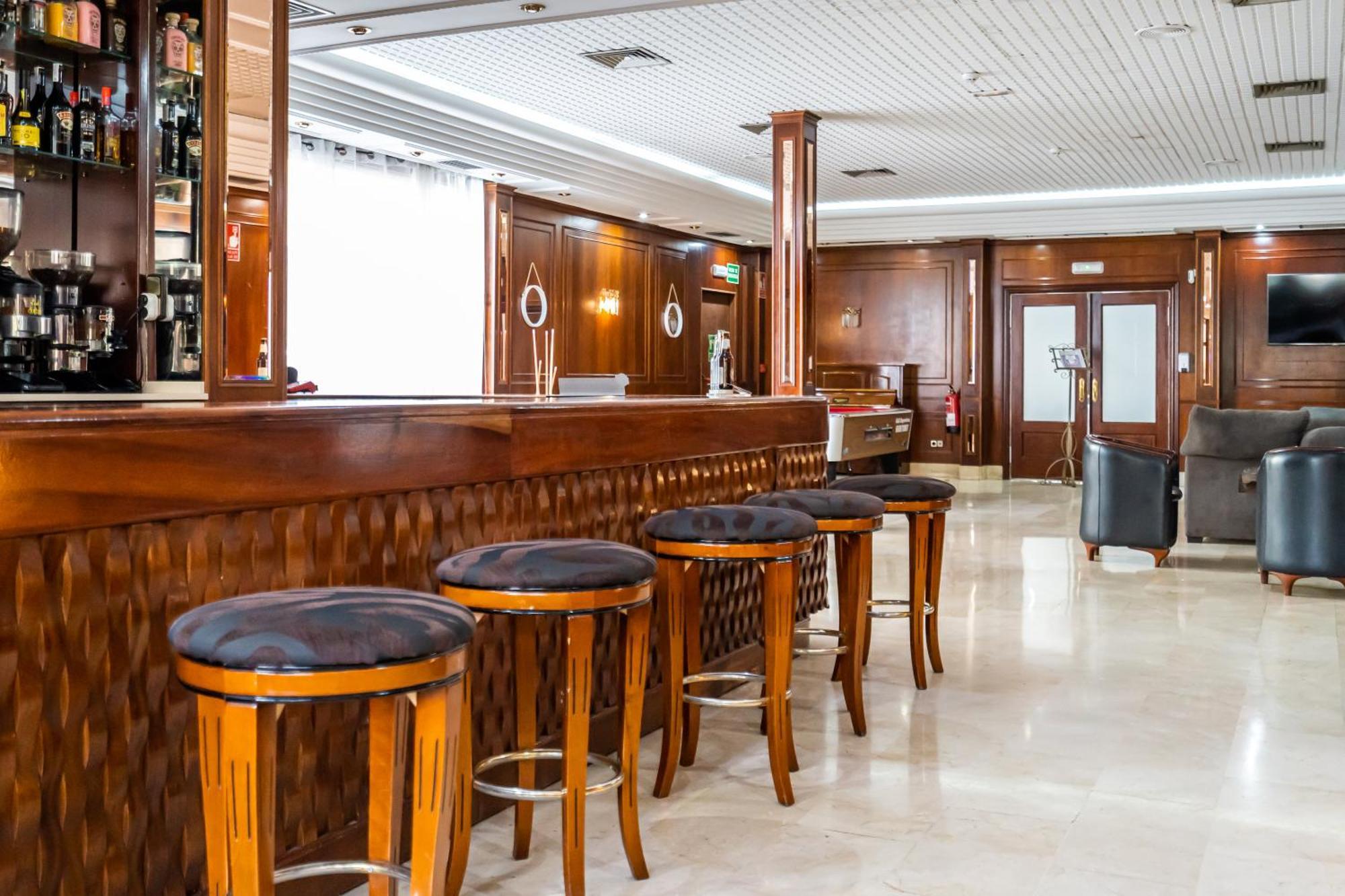 Hotel Beleret Valenza Esterno foto