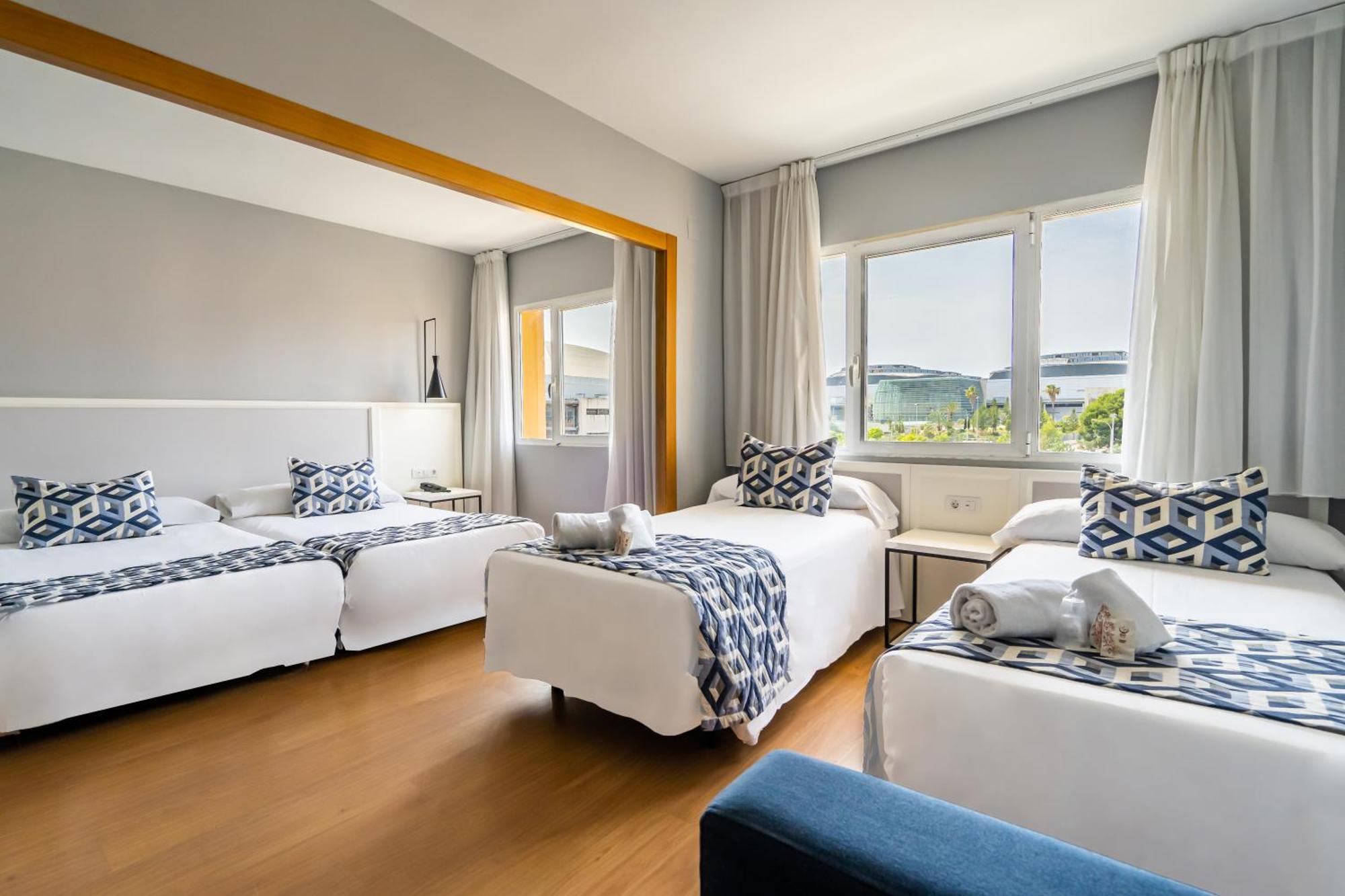Hotel Beleret Valenza Esterno foto